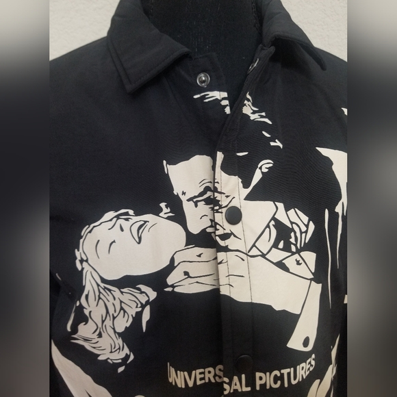 DOLLS KILL DRACULA COAT! - Picture 5 of 9